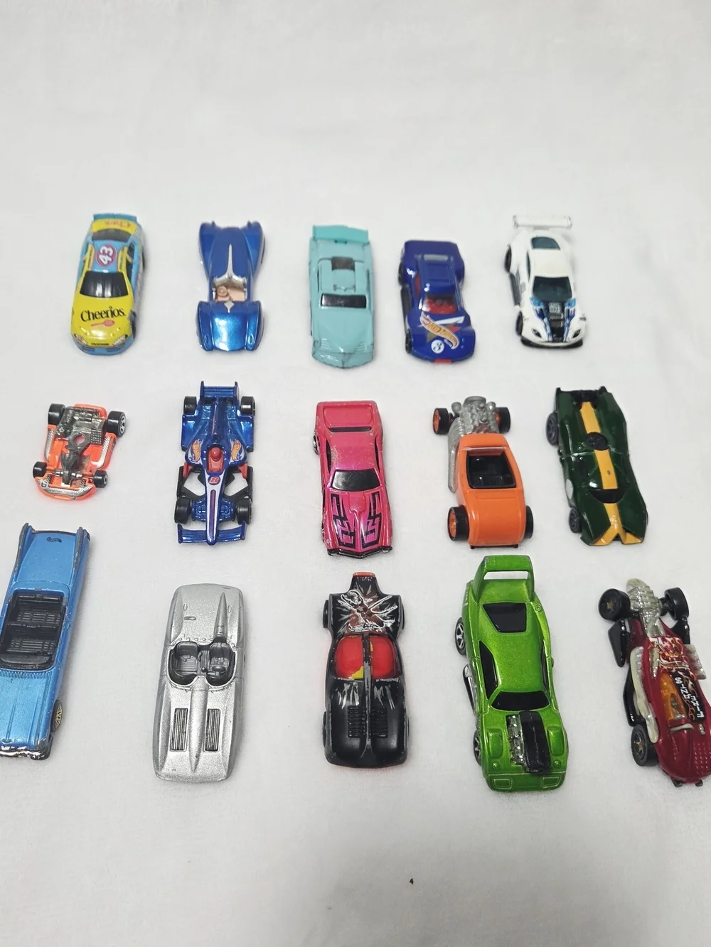 Assorted Kids Toy Cars - Multi Color Die-Cast Set Bundle Of 15 Hot Wheels